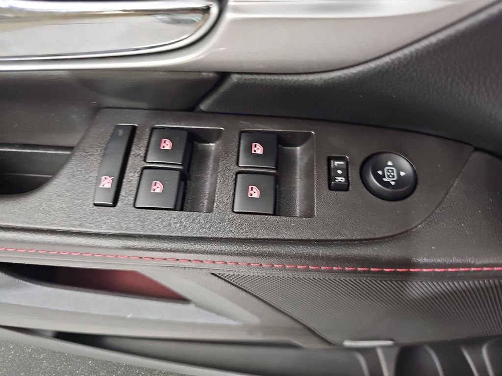 Used 2015 GMC Terrain SLT w/ Chrome Edition AWD/4WD image 29