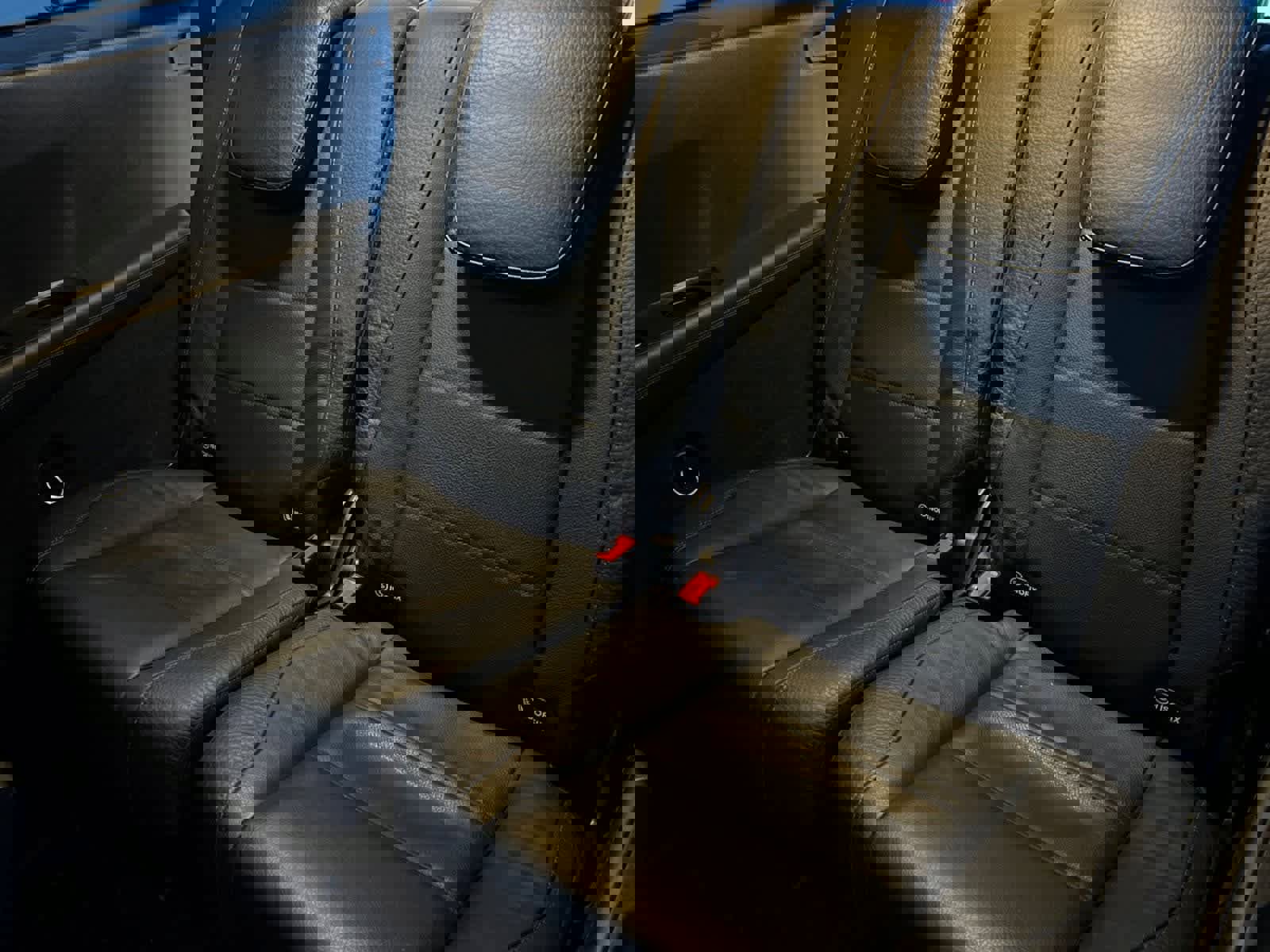 Used 2022 Mercedes-Benz GLS 450 4MATIC image 15