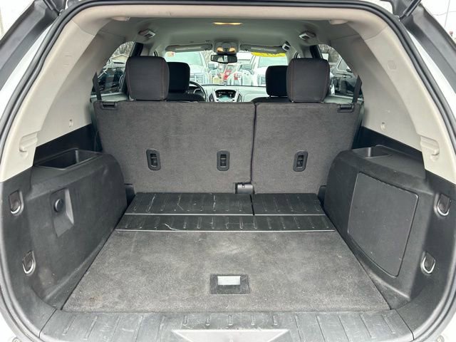 Used 2017 Chevrolet Equinox LT w/ Convenience Package image 9