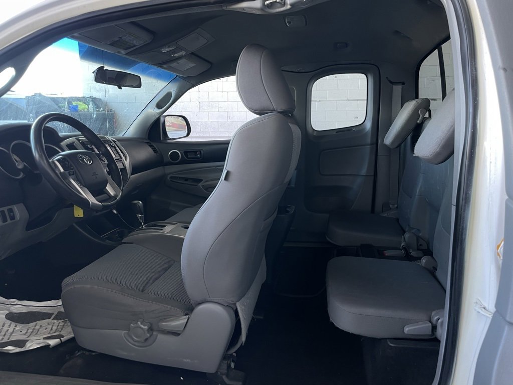 Used 2014 Toyota Tacoma 4x4 Access Cab V6 image 10