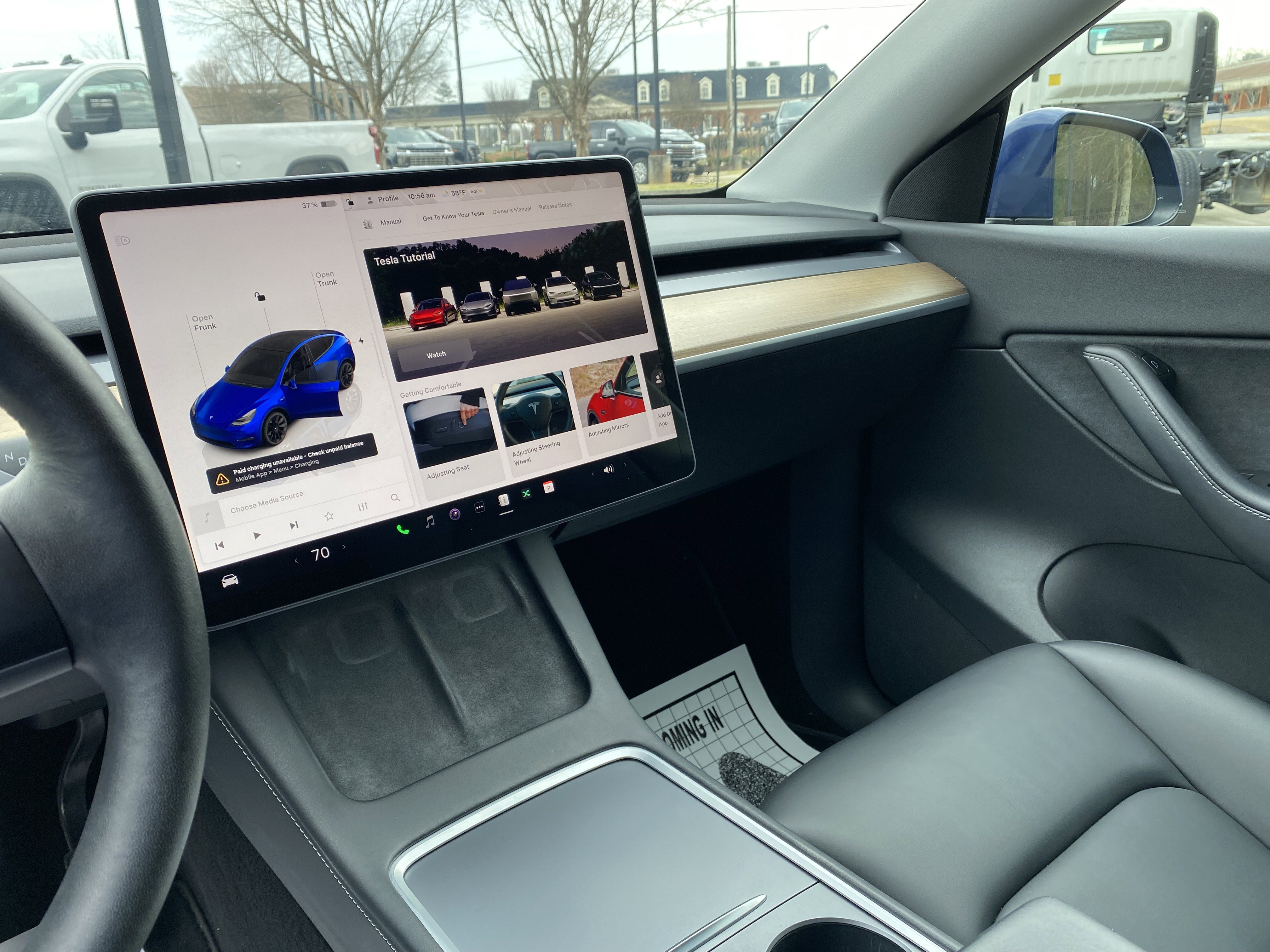 Used 2022 Tesla Model Y Long Range image 23