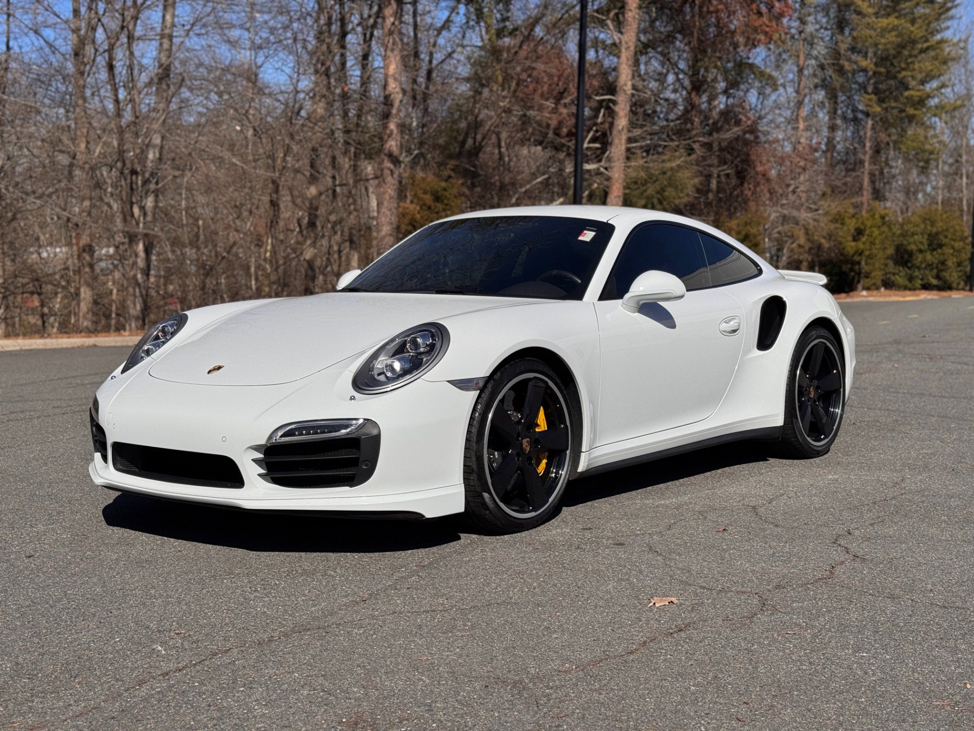 Used 2014 Porsche 911 Turbo S image 4