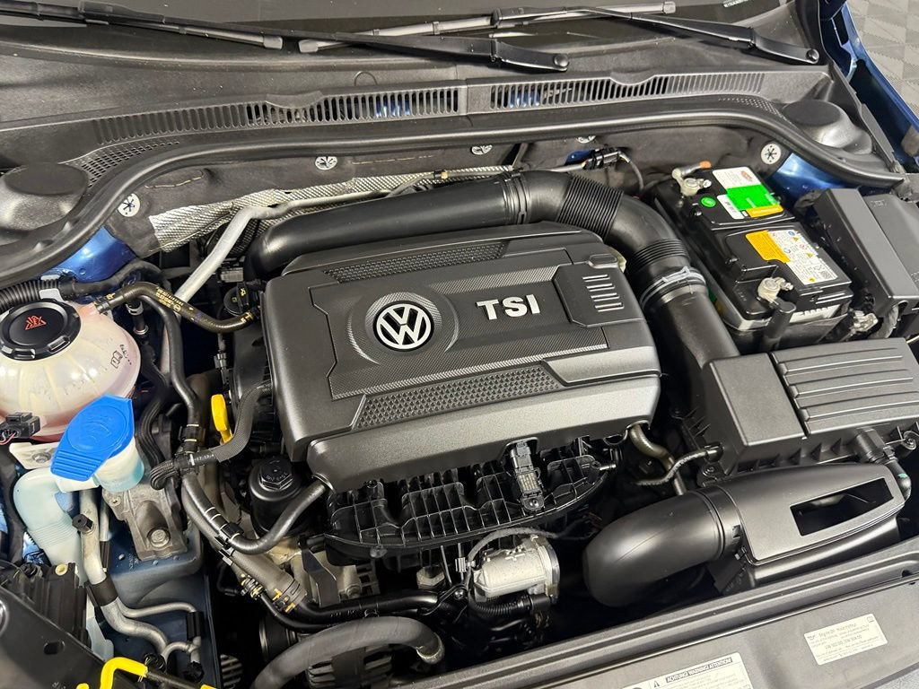 Used 2018 Volkswagen Jetta SEL FWD image 32