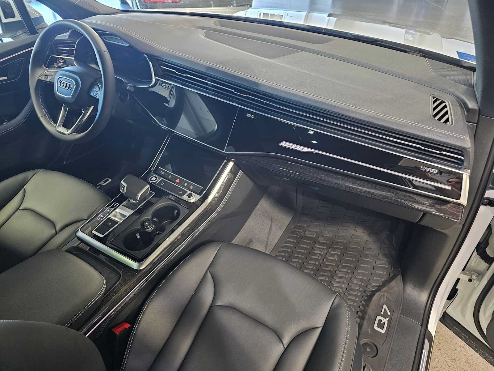 New 2026 Audi Q7 2.0T Premium Plus AWD/4WD image 11
