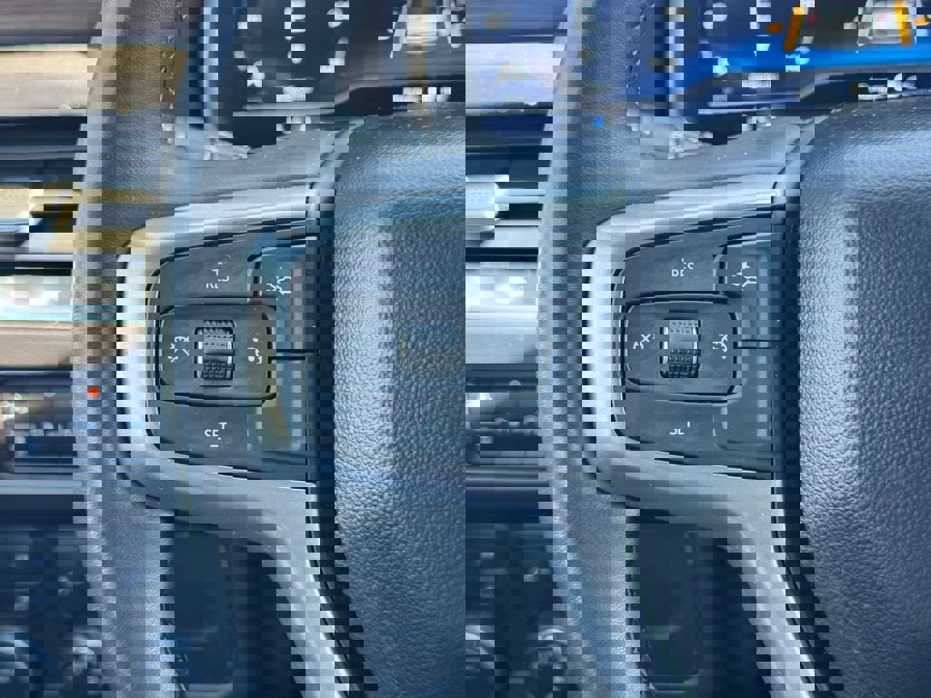 Used 2024 Chevrolet Suburban LT image 28