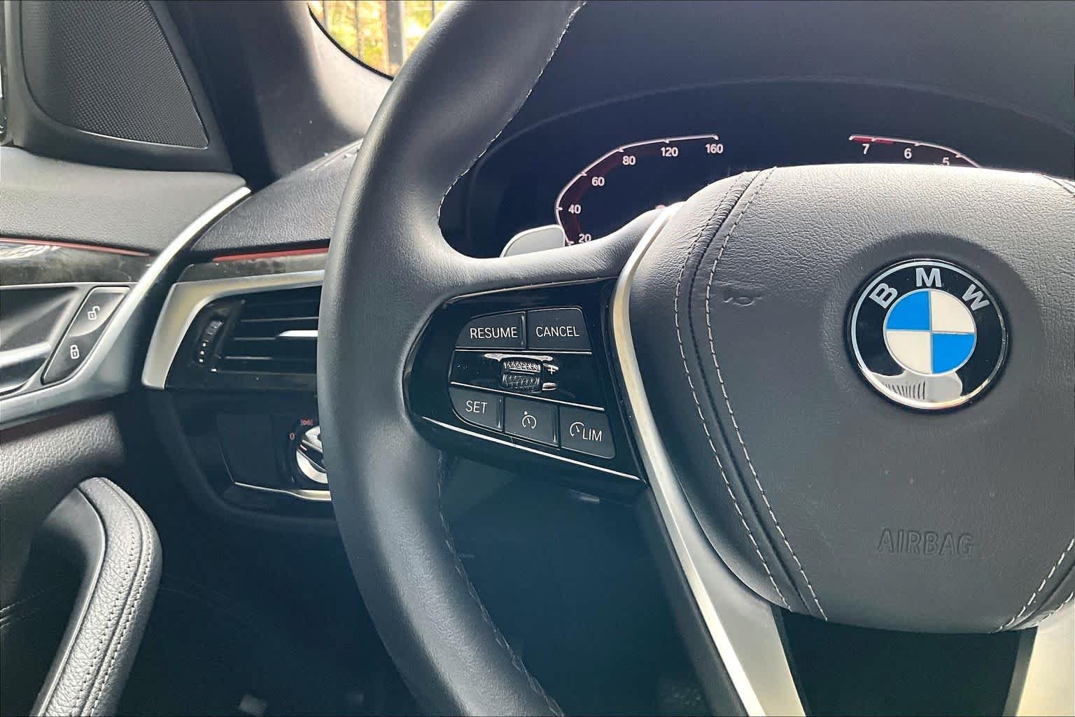 Used 2021 BMW 540i w/ Convenience Package RWD image 23