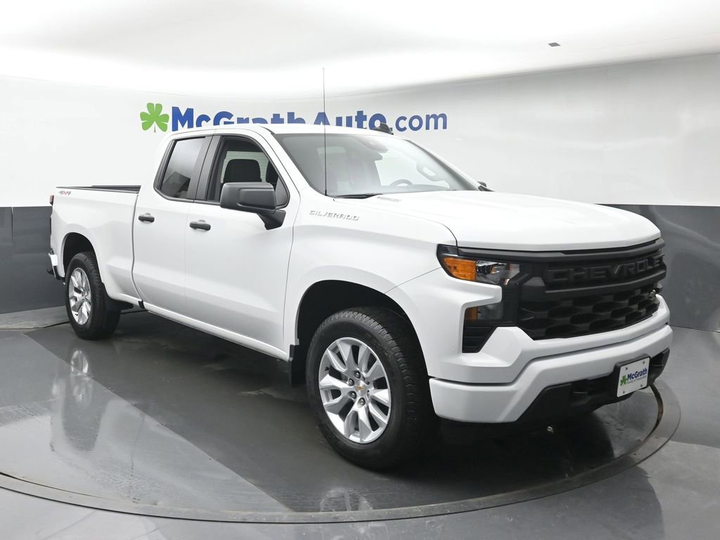 New 2026 Chevrolet Silverado 1500 Custom image 2