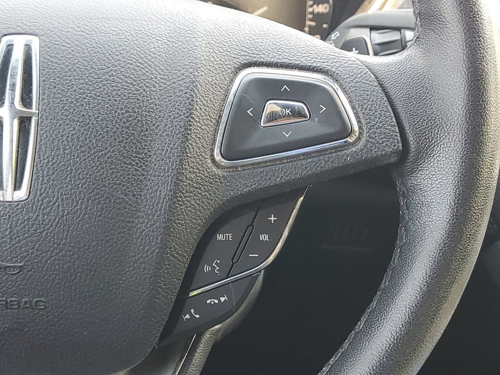 Used 2016 Lincoln MKX Premiere FWD image 21