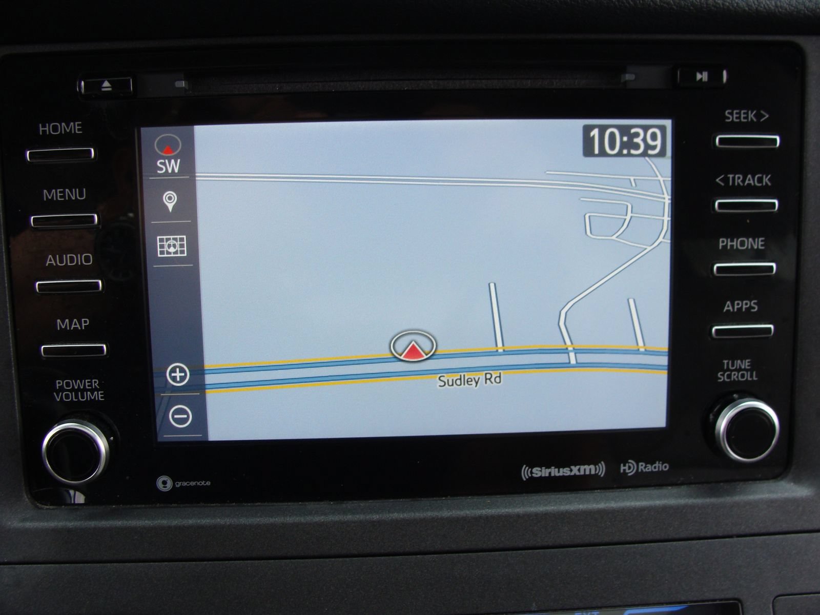 Used 2019 Toyota Sienna XLE w/ XLE Navigation Package FWD image 15