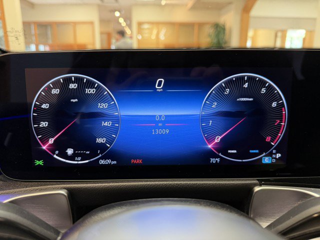 Certified 2025 Mercedes-Benz GLB 250 image 9