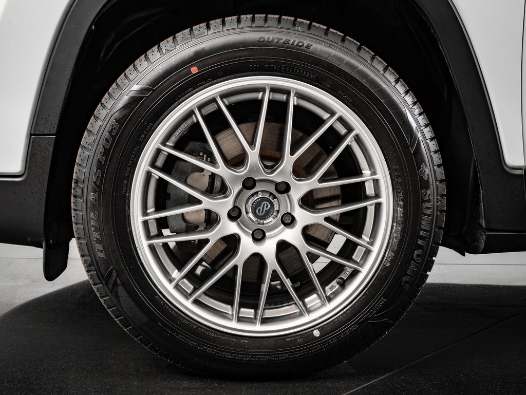 Used 2019 Jeep Cherokee Limited image 13