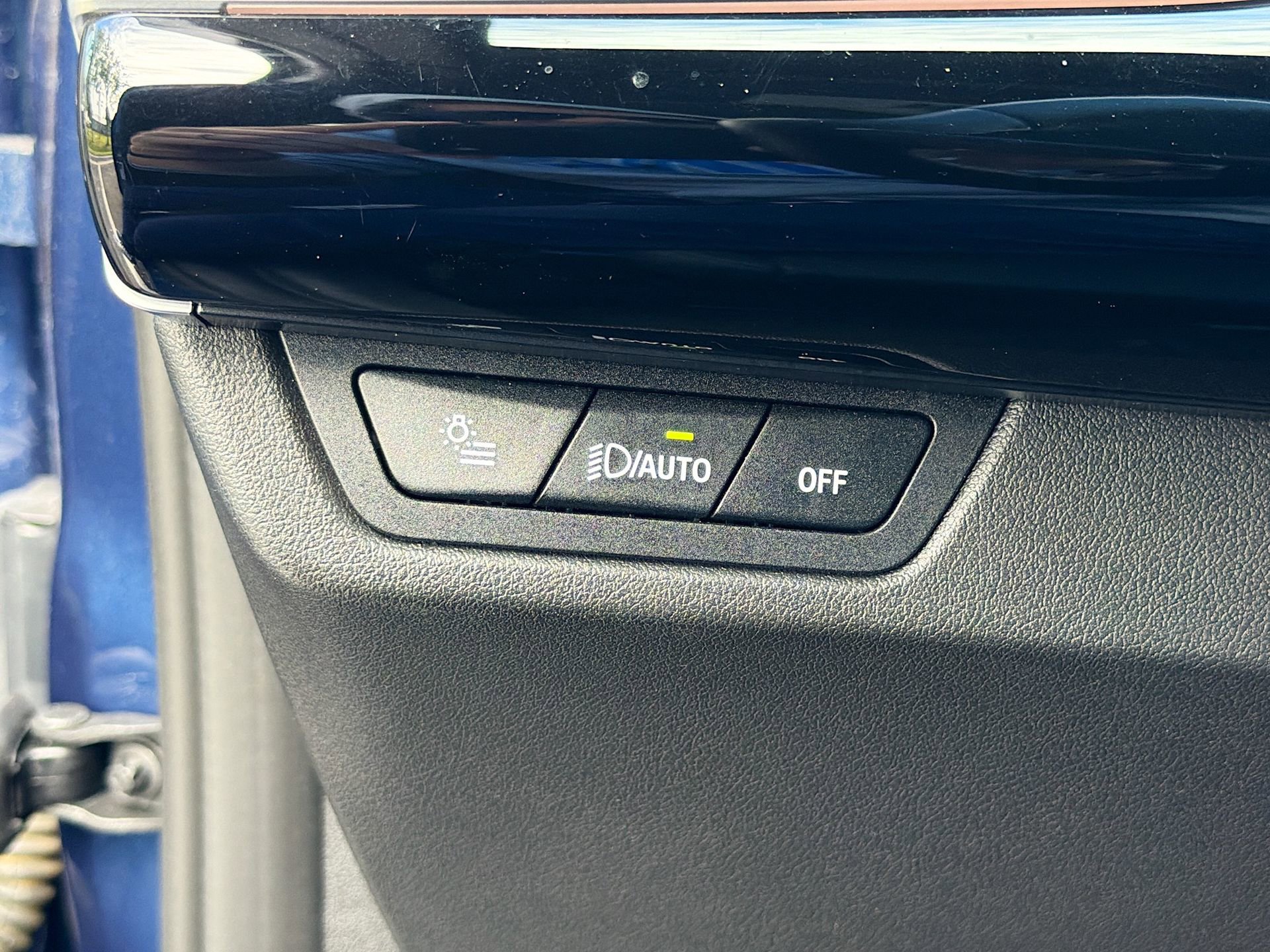 Certified 2025 BMW X1 xDrive28i image 36