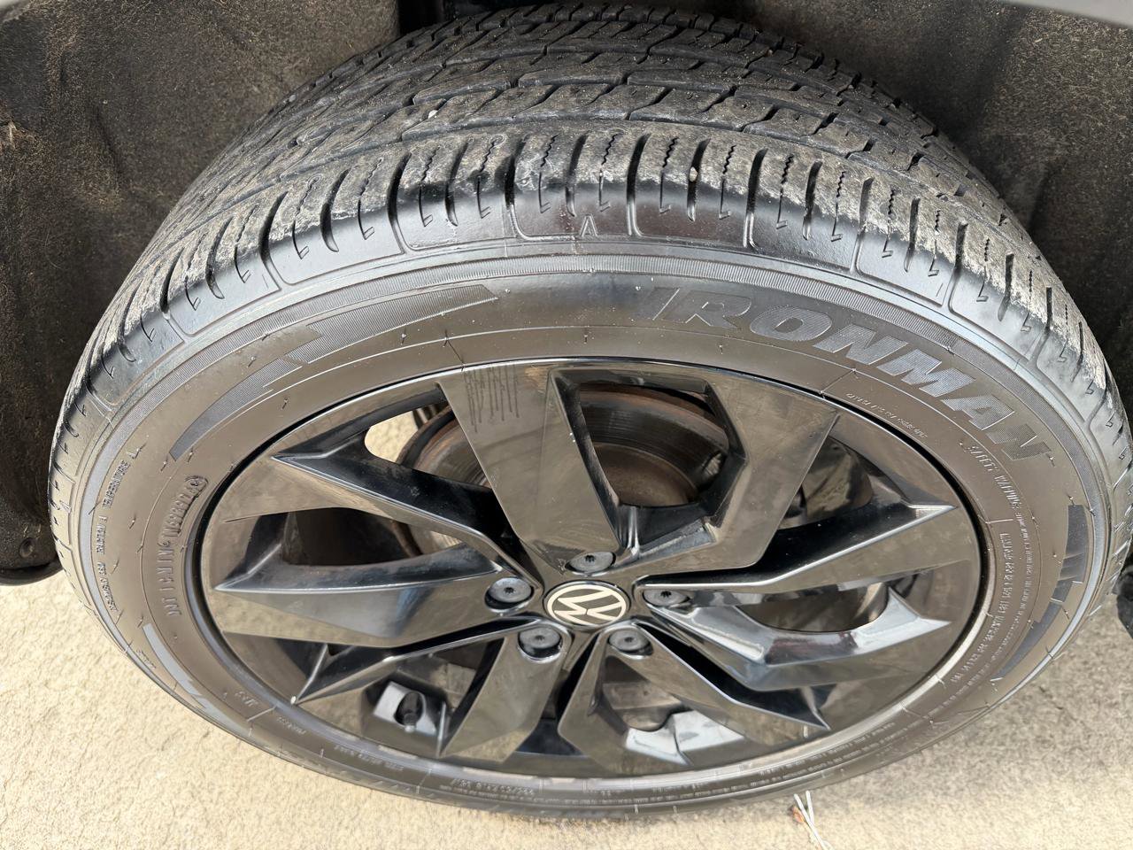 Used 2022 Volkswagen Taos SE image 17