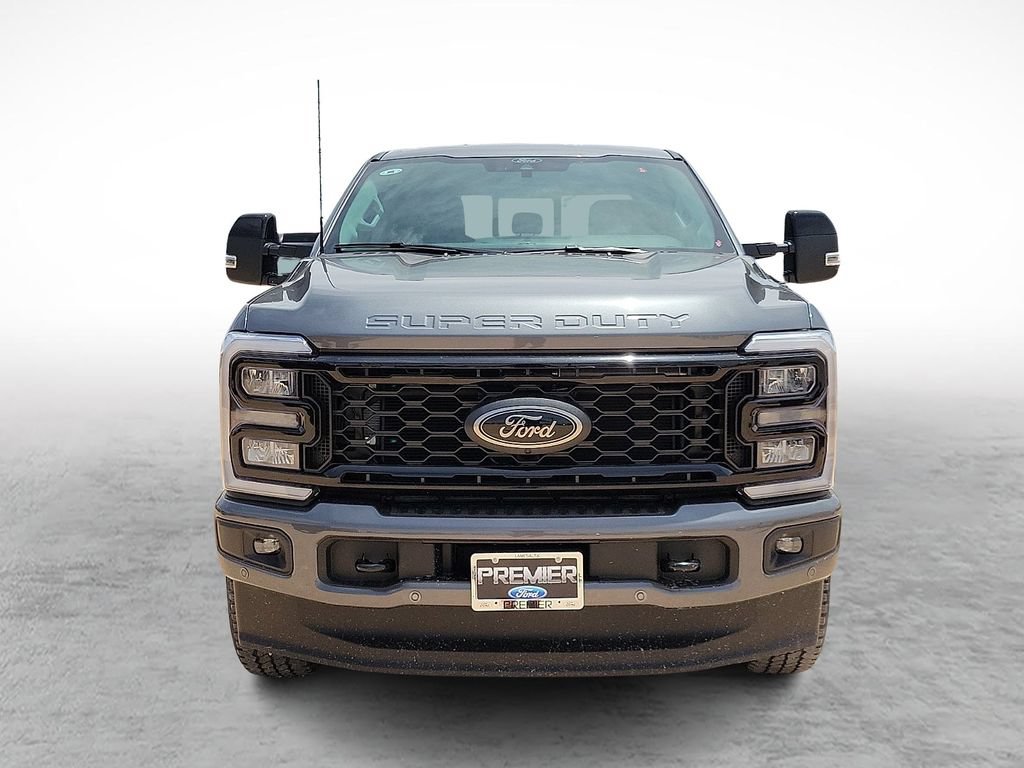 New 2026 Ford F250 Lariat w/ Black Appearance Package AWD/4WD image 3