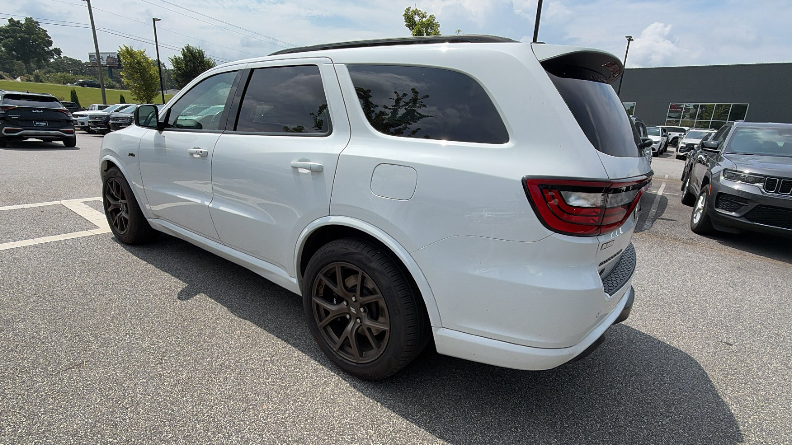 Used 2025 Dodge Durango R/T AWD/4WD image 10