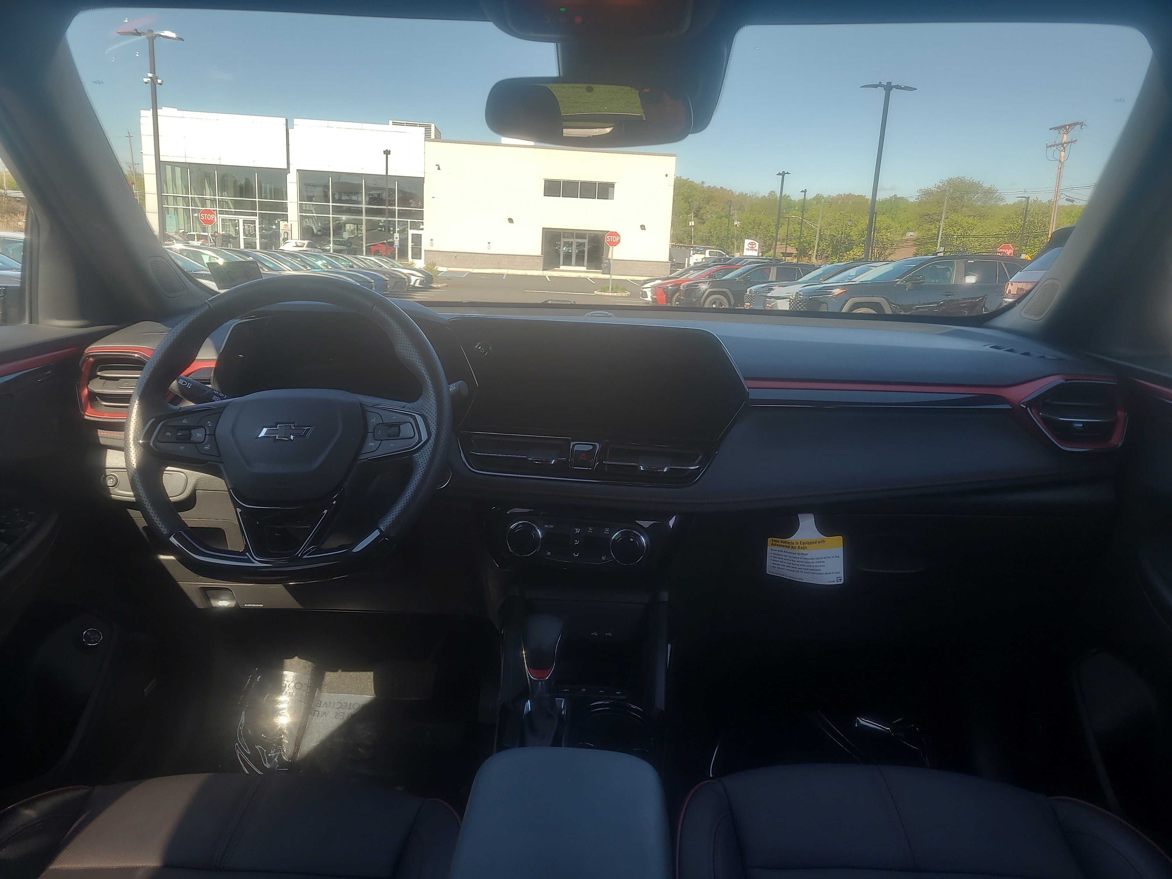 Used 2024 Chevrolet TrailBlazer RS w/ Convenience Package FWD image 19