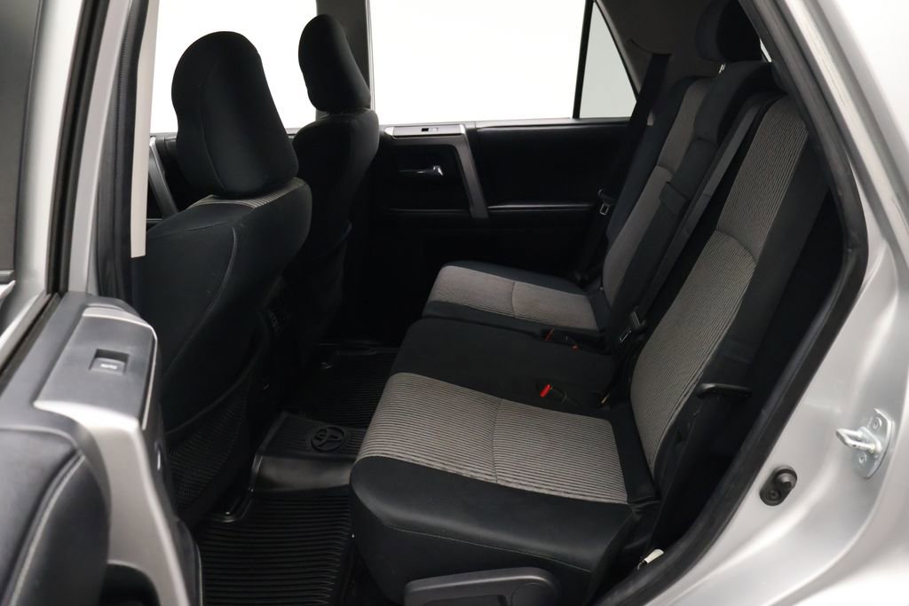 Used 2015 Toyota 4Runner SR5 RWD image 19
