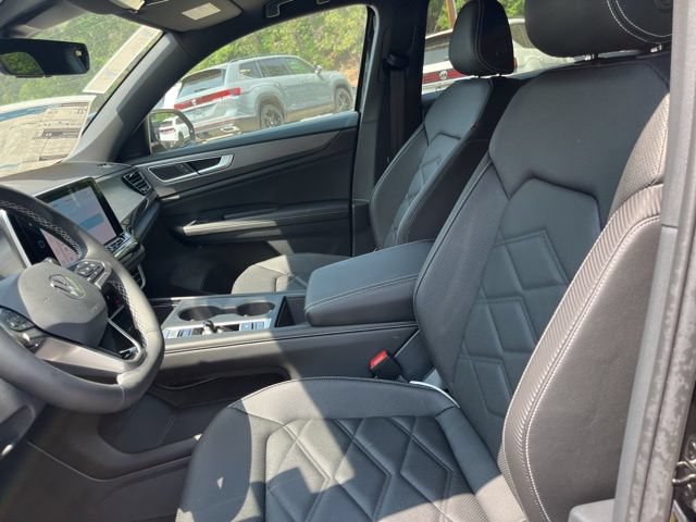 New 2026 Volkswagen Atlas Cross Sport SE FWD image 8