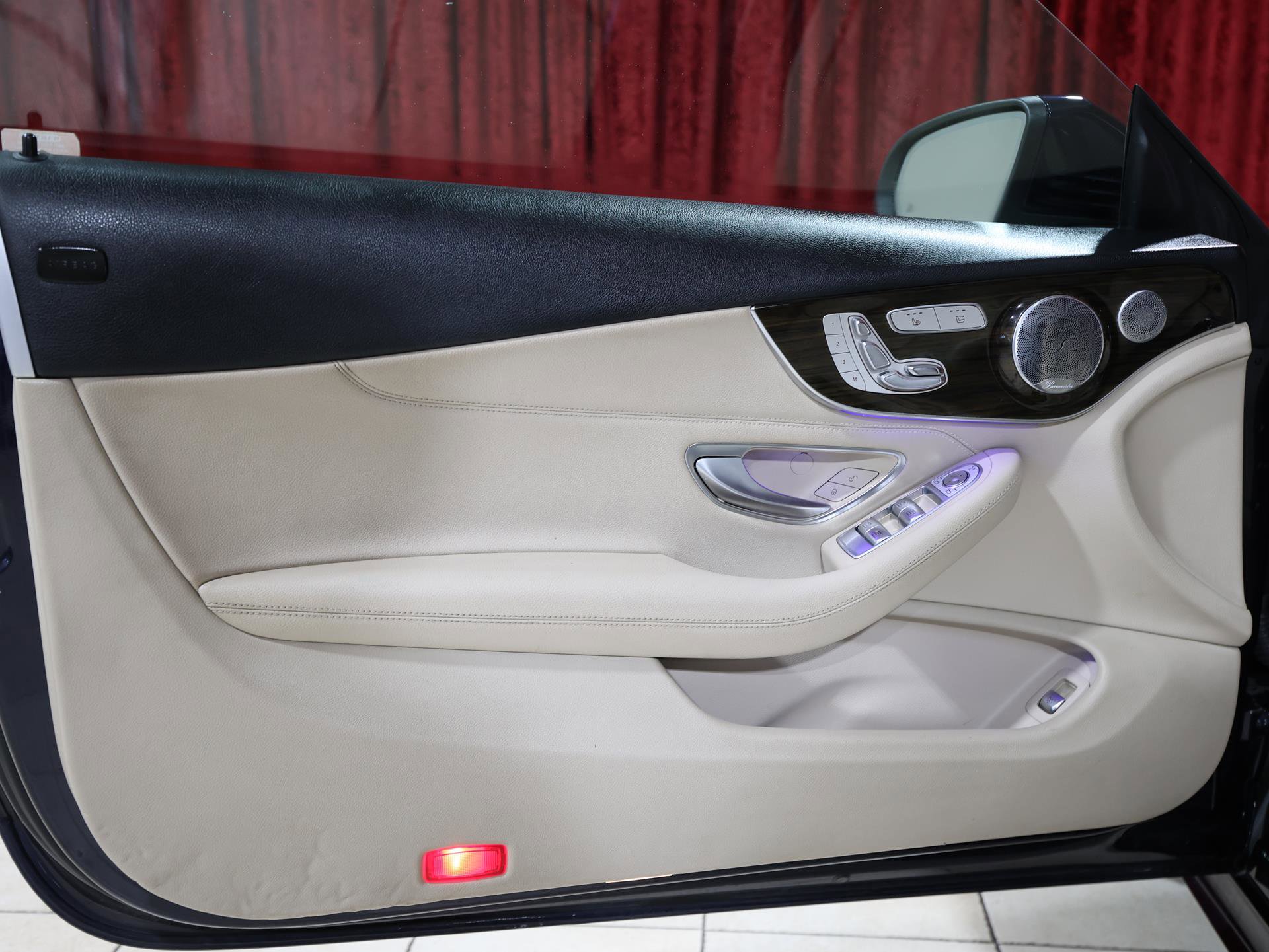 Used 2019 Mercedes-Benz C 300 4MATIC Cabriolet image 13