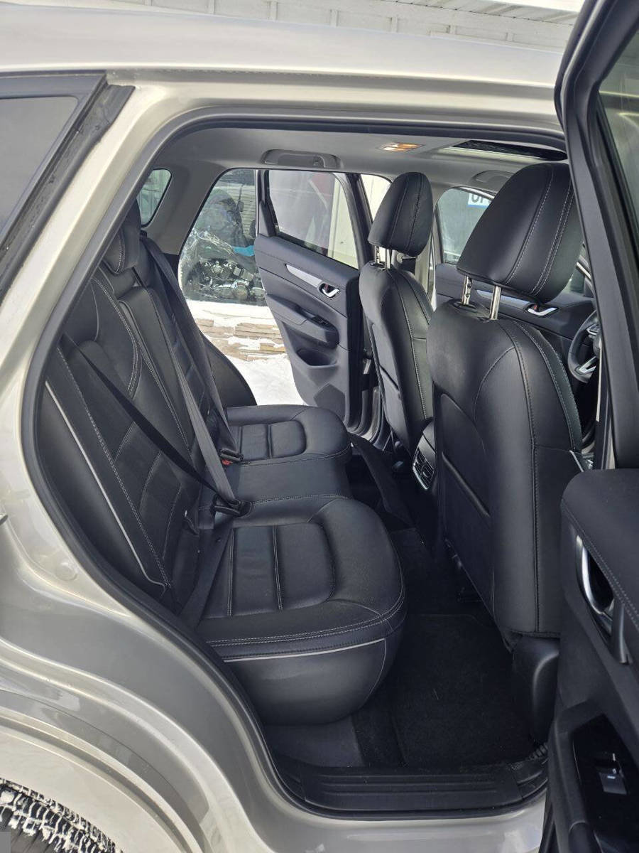 Used 2025 MAZDA CX-5 AWD 2.5 S w/ Preferred Package image 23