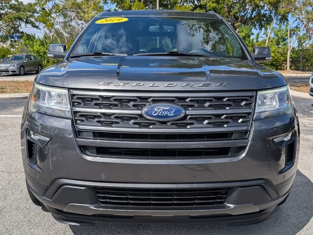 Used 2019 Ford Explorer XLT w/ Equipment Group 202A image 2