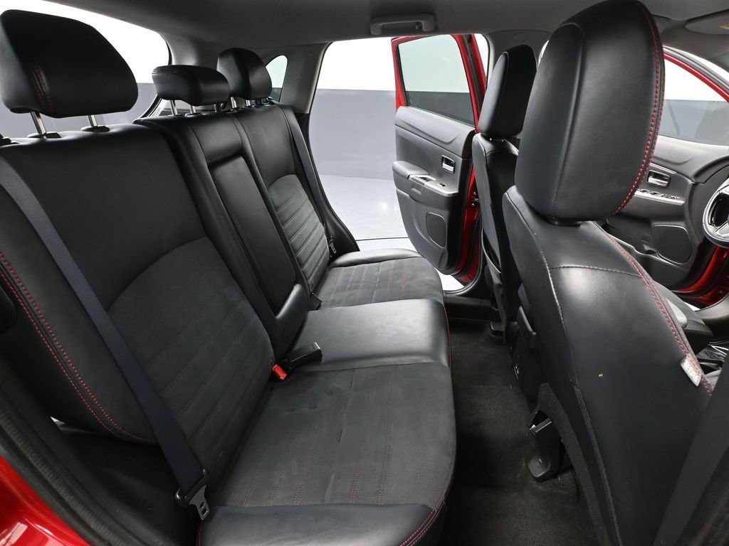 Used 2022 Mitsubishi Outlander Sport SE image 40