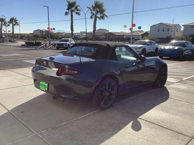 Used 2016 MAZDA MX-5 Miata Club image 9