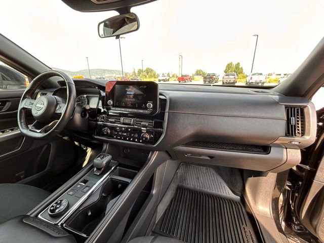 Used 2024 Nissan Pathfinder Rock Creek image 22
