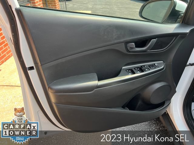 Used 2023 Hyundai Kona SEL AWD/4WD image 9