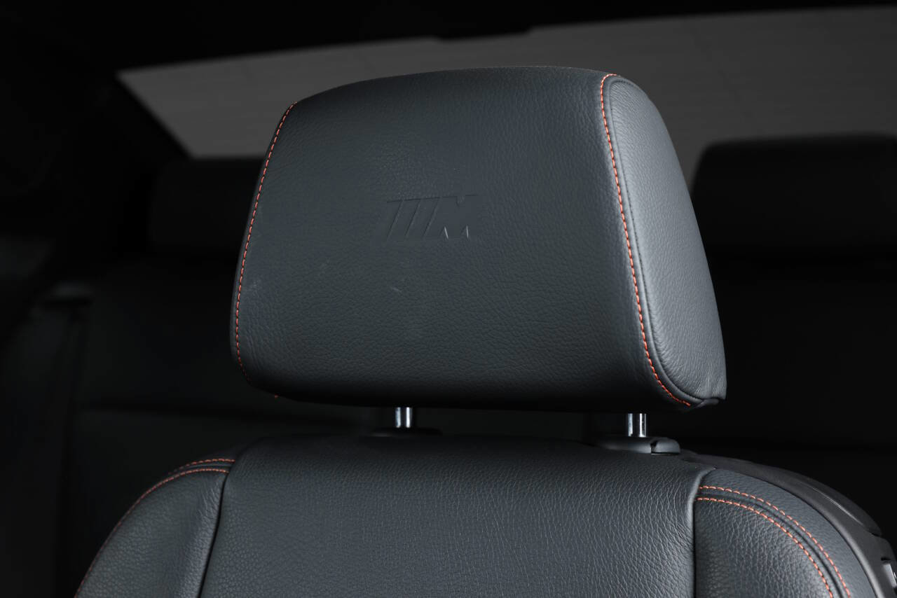 Used 2011 BMW 1 Series M image 72