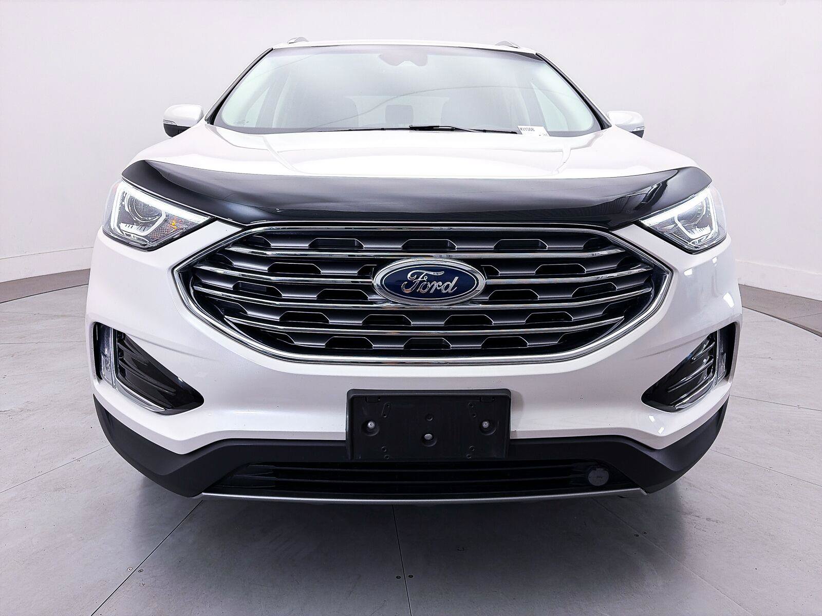 Used 2019 Ford Edge SEL w/ Cold Weather Package AWD/4WD image 10