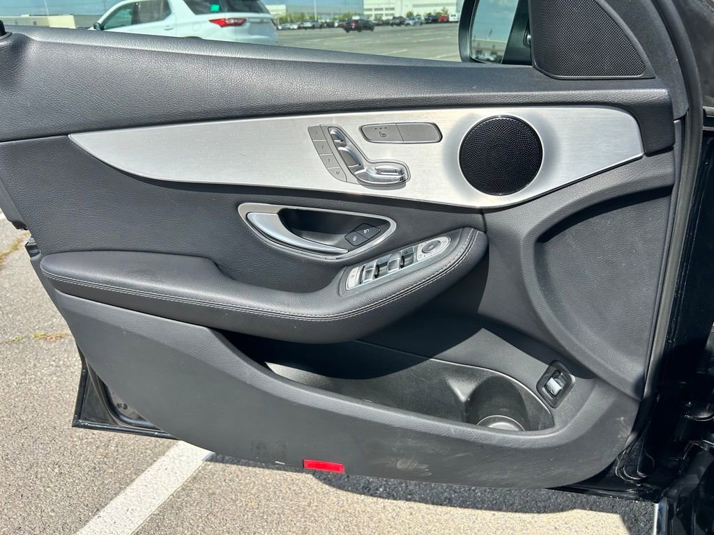 Used 2018 Mercedes-Benz C 300 4MATIC Sedan image 19
