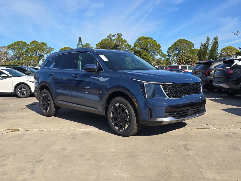 New 2026 Kia Sorento S image 2