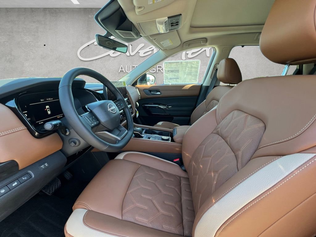New 2026 Nissan Pathfinder Platinum image 19