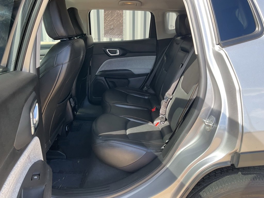 Used 2022 Jeep Compass Latitude image 16