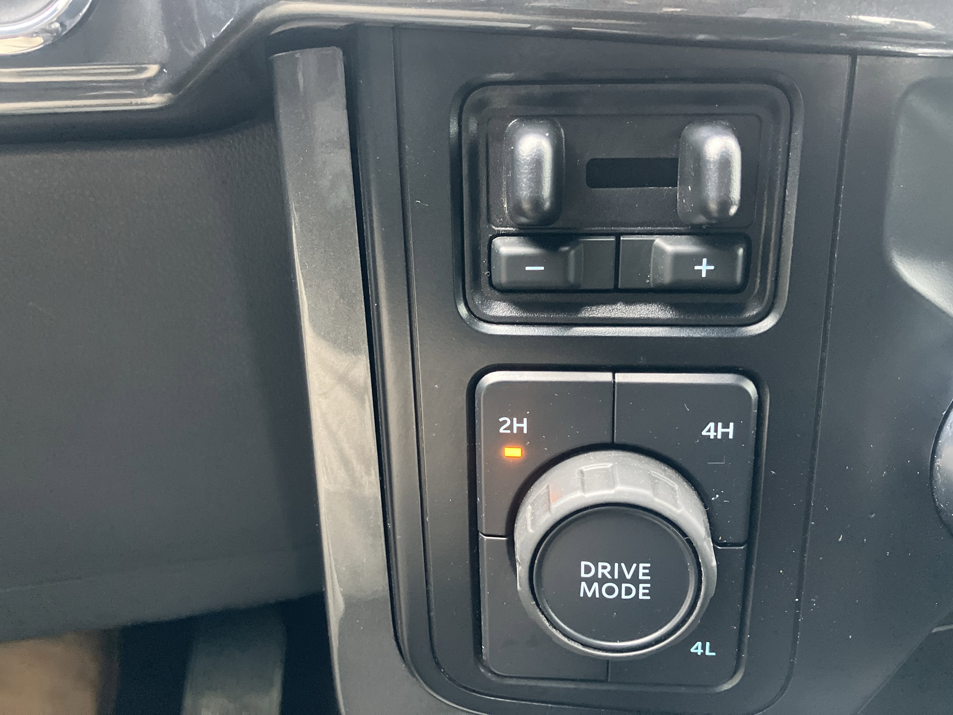 Used 2023 Ford F150 XLT w/ Equipment Group 302A High image 30