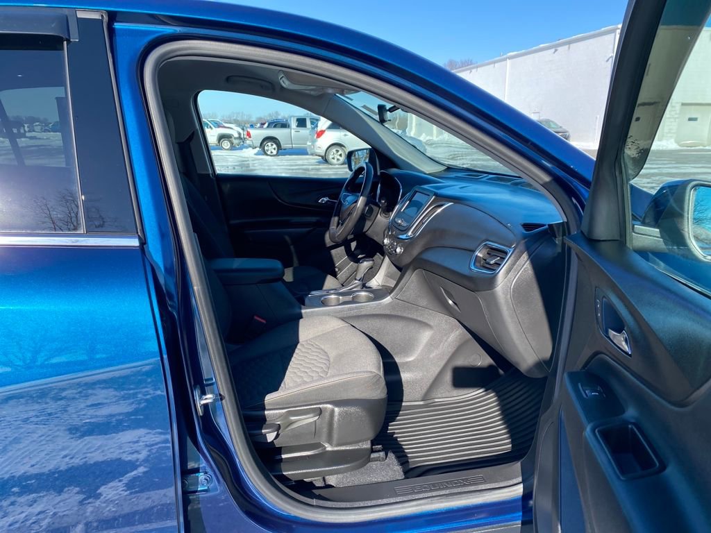 Used 2020 Chevrolet Equinox LT image 12