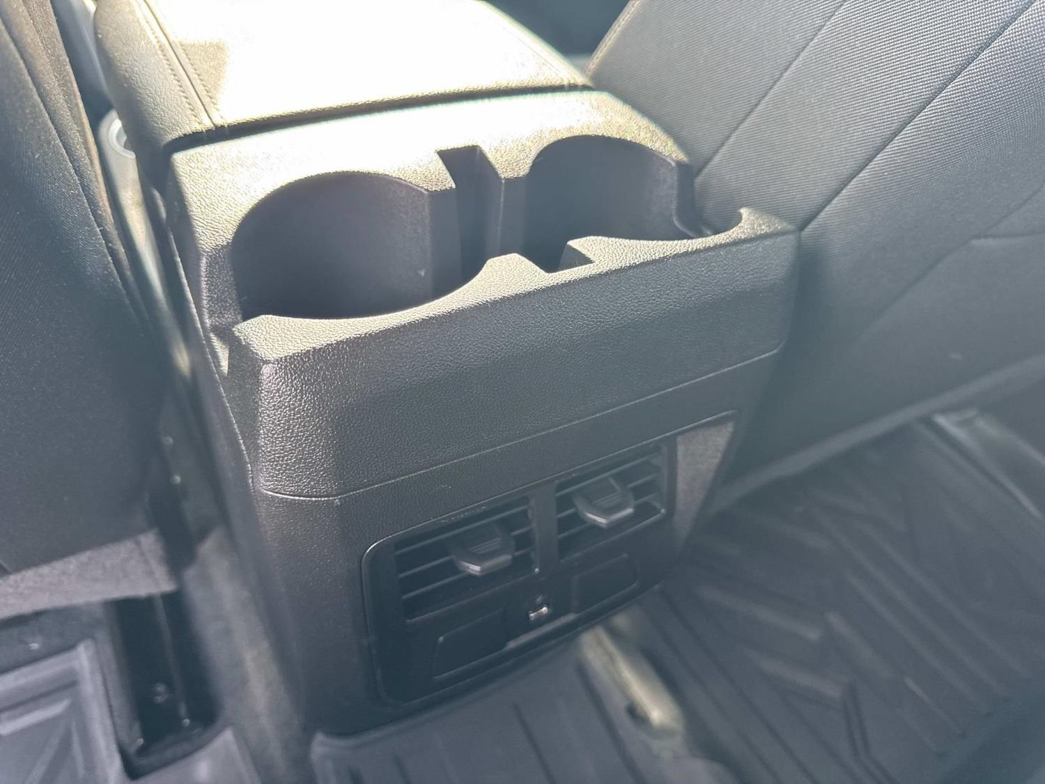 Used 2024 GMC Canyon Elevation RWD image 19
