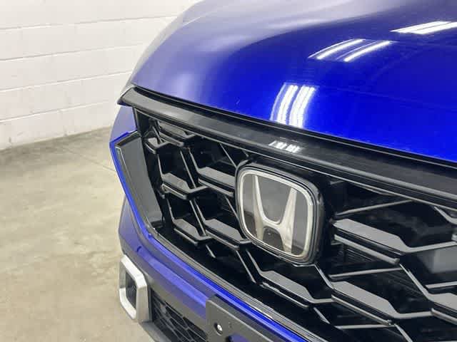 Used 2025 Honda CR-V Sport Touring image 31