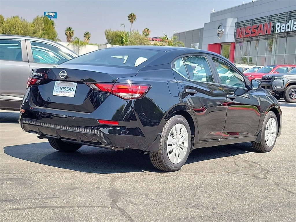 New 2025 Nissan Sentra S image 2