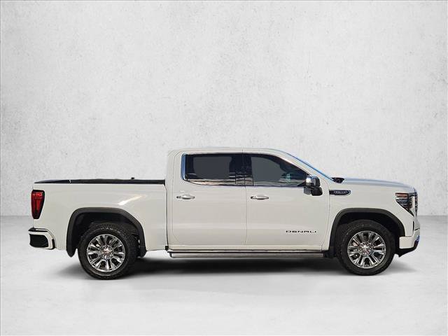 Used 2023 GMC Sierra 1500 Denali AWD/4WD image 4