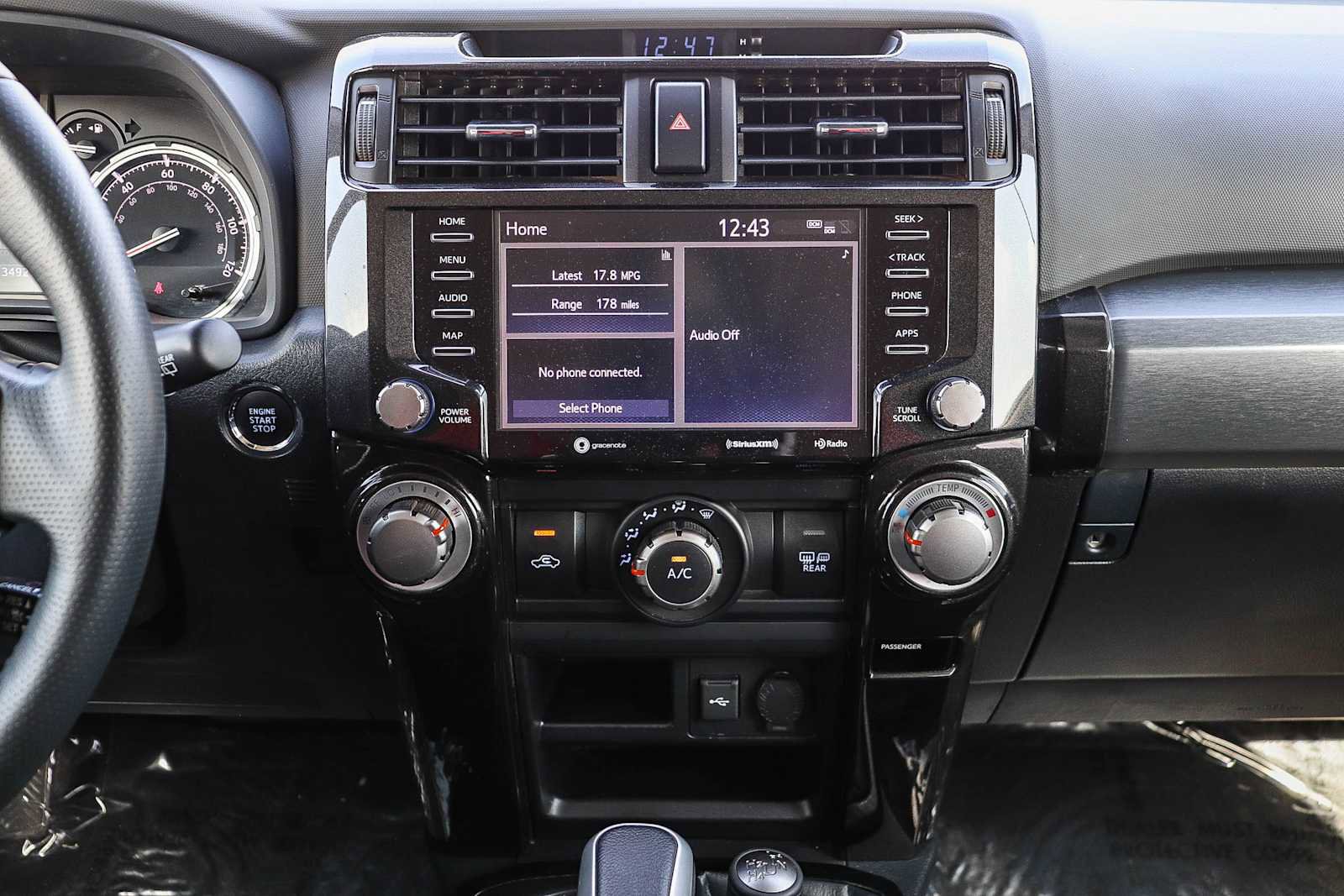 Used 2024 Toyota 4Runner TRD Off-Road image 16