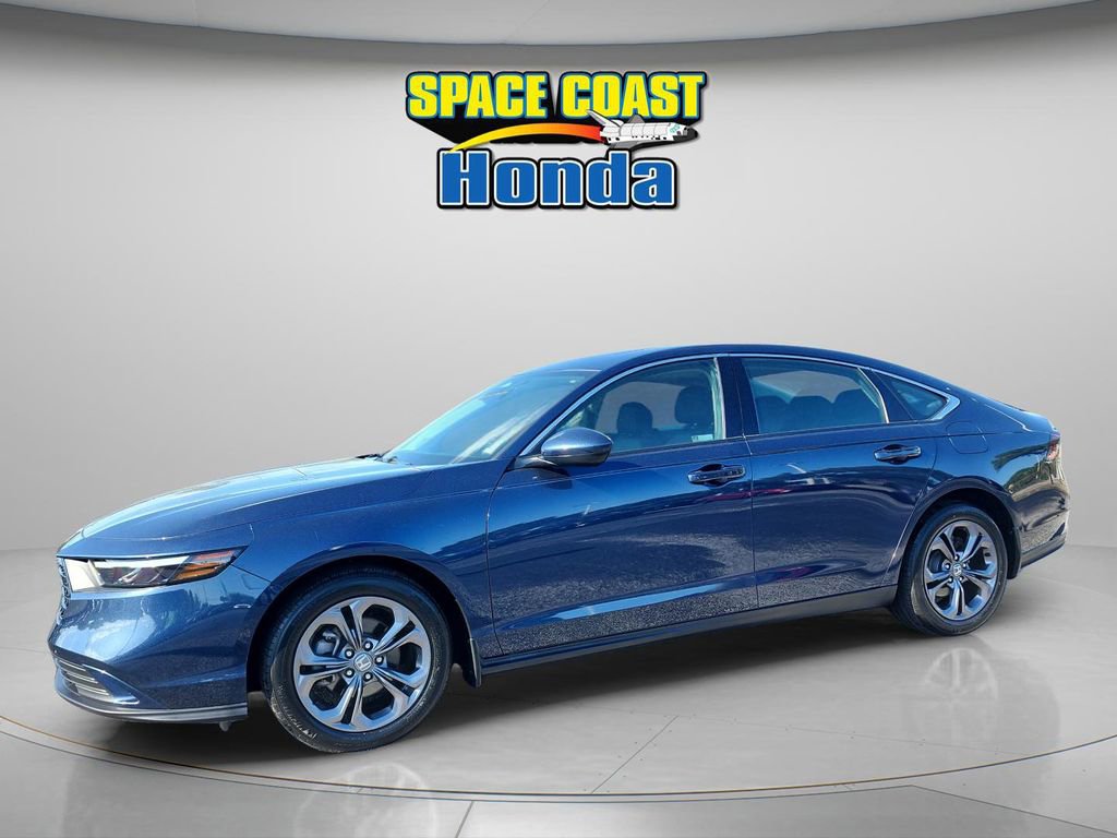 Used 2023 Honda Accord EX image 9