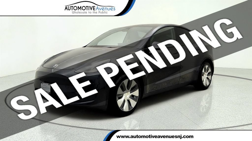 Used 2024 Tesla Model Y Long Range RWD video 1