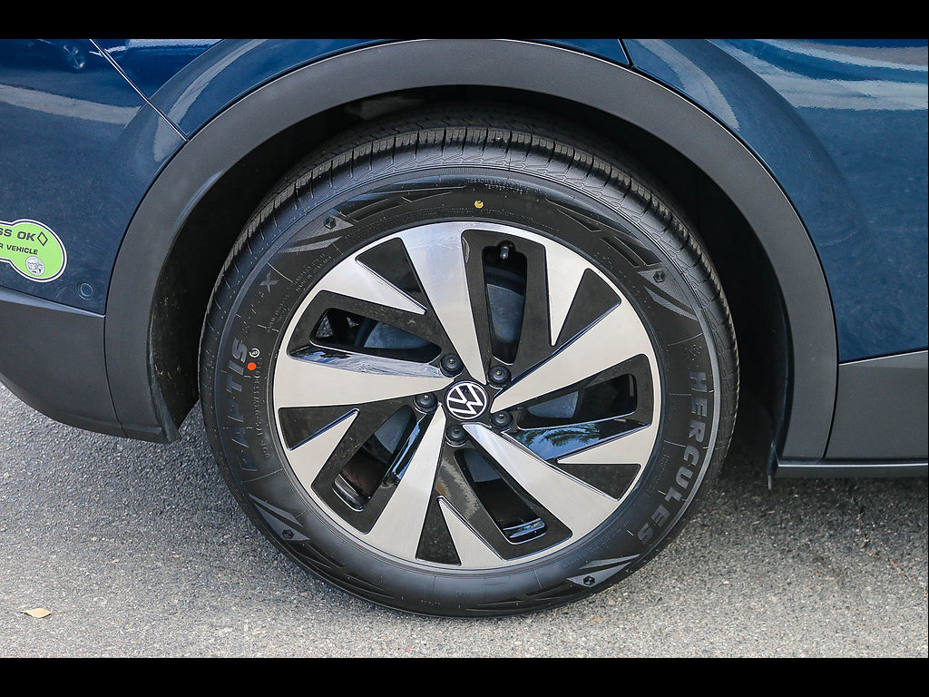 Used 2023 Volkswagen ID.4 Pro RWD image 14