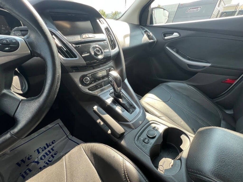 Used 2014 Ford Focus Titanium image 17