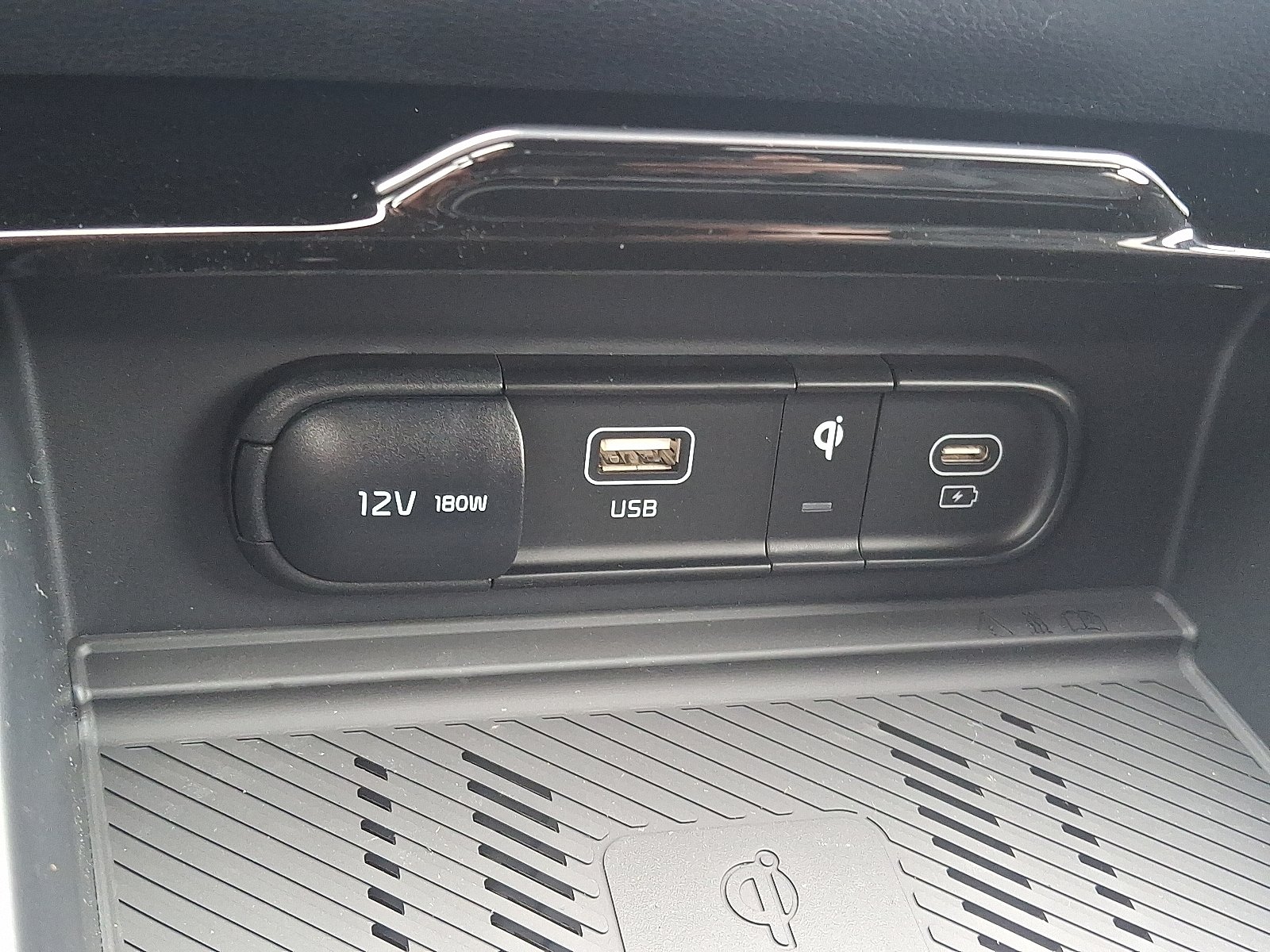 New 2025 Kia Sportage X-Line Prestige AWD/4WD image 17