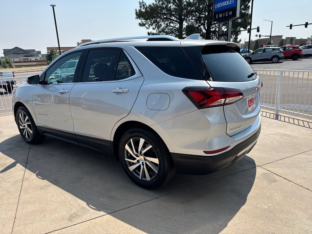 Used 2022 Chevrolet Equinox Premier AWD/4WD image 3