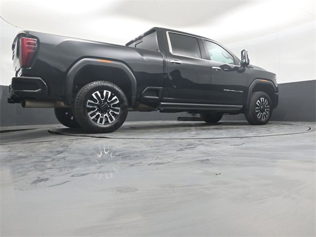 Used 2024 GMC Sierra 3500 Denali Ultimate image 38
