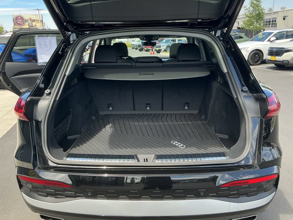 Used 2025 Audi Q5 Premium Plus AWD/4WD image 23